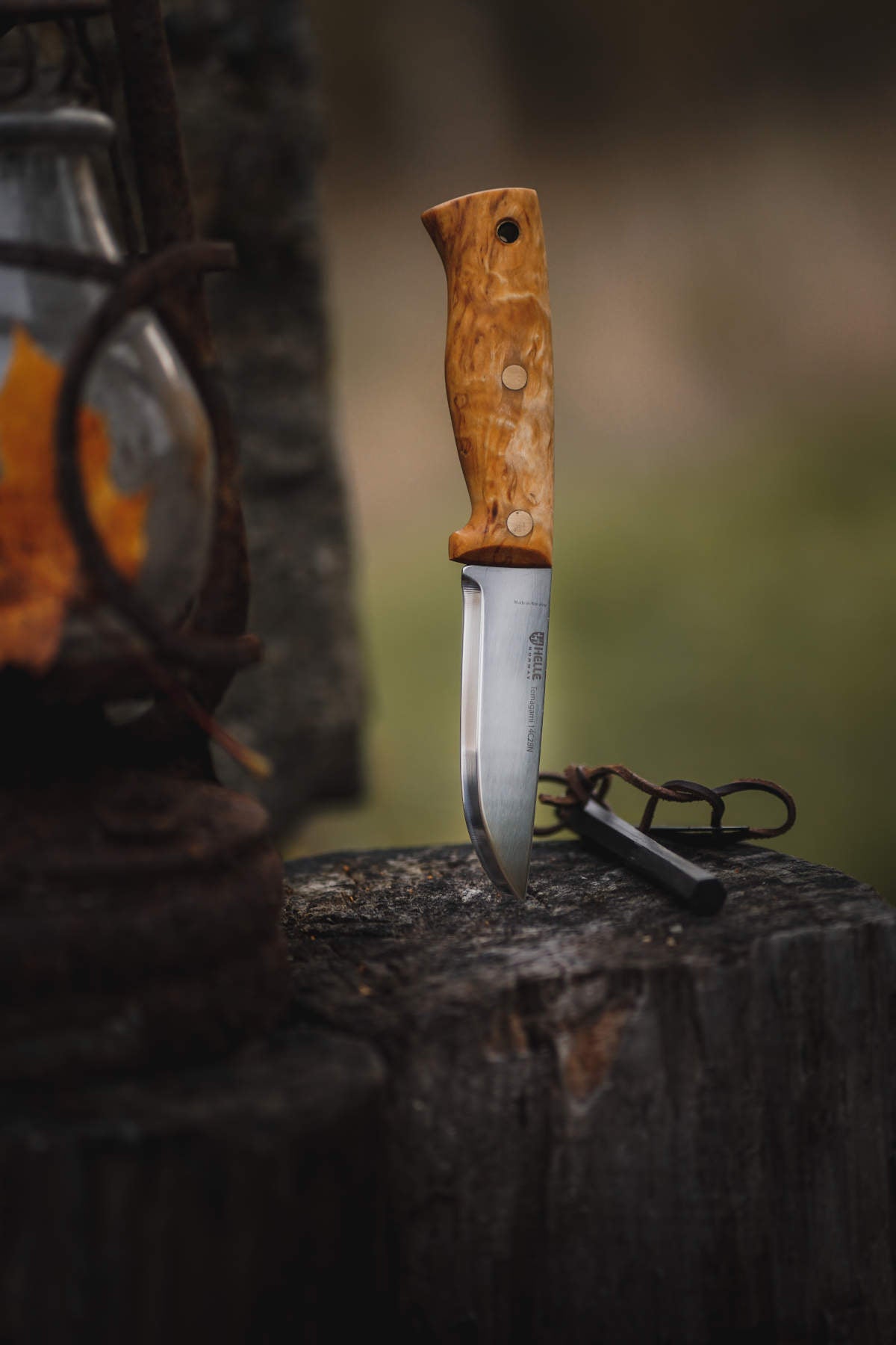 Temagami 14C28N - Design by Les Stroud – Helle Knives